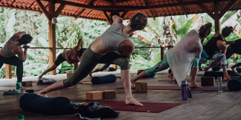 250 Hour Foundational Yoga Teacher Training : LIMITED SPACE REMAINS!